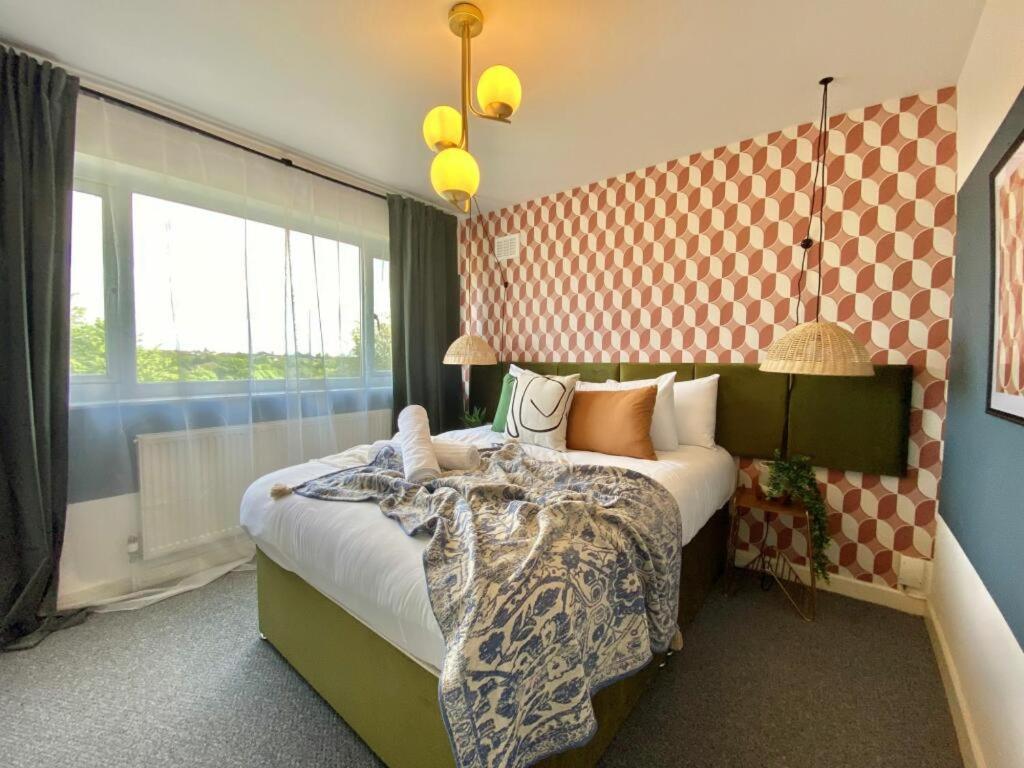 Coventry Huge 4Bed 2Bath Private Parking Nec By Empower Homes Bagian luar foto