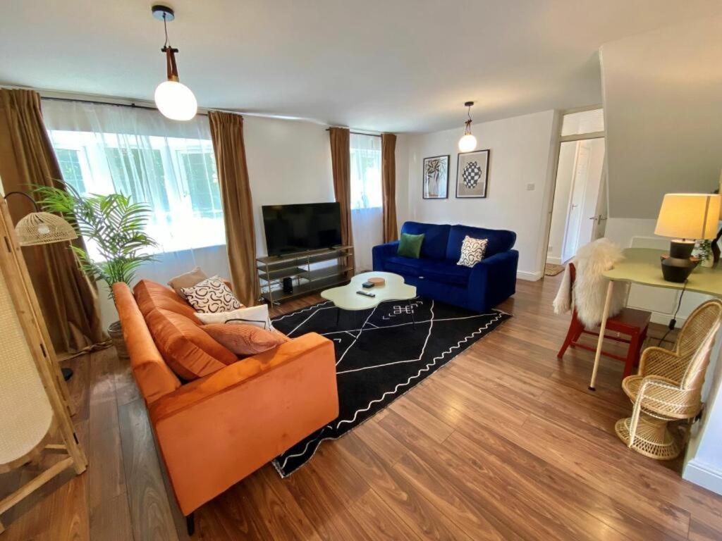 Coventry Huge 4Bed 2Bath Private Parking Nec By Empower Homes Bagian luar foto