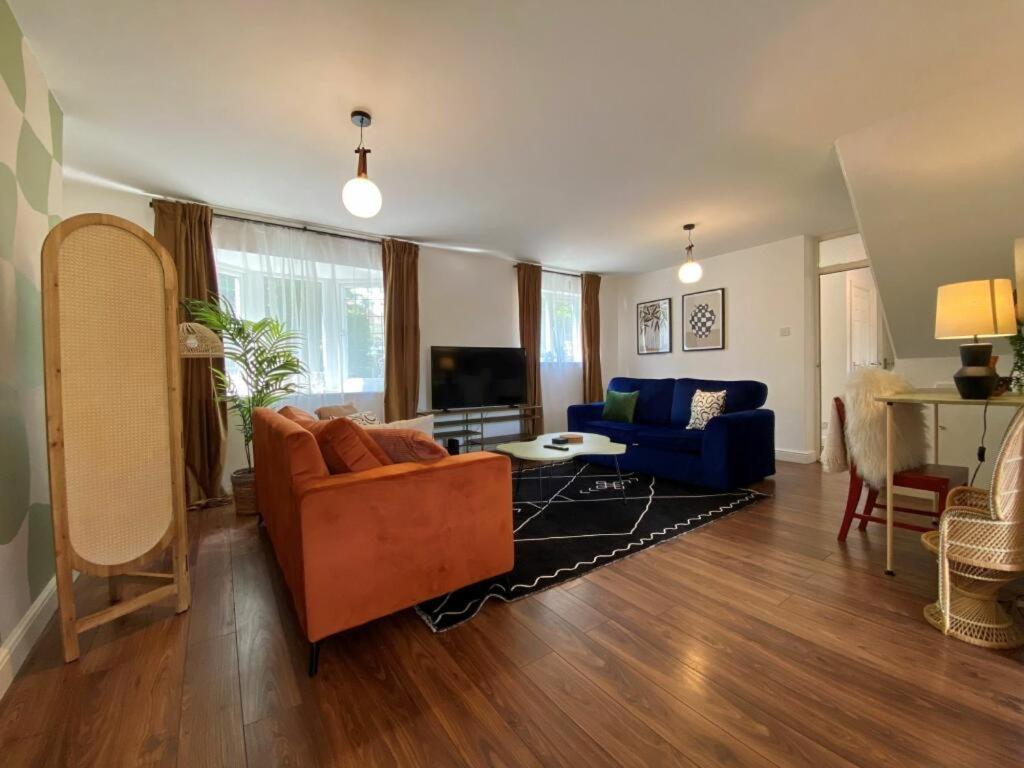 Coventry Huge 4Bed 2Bath Private Parking Nec By Empower Homes Bagian luar foto